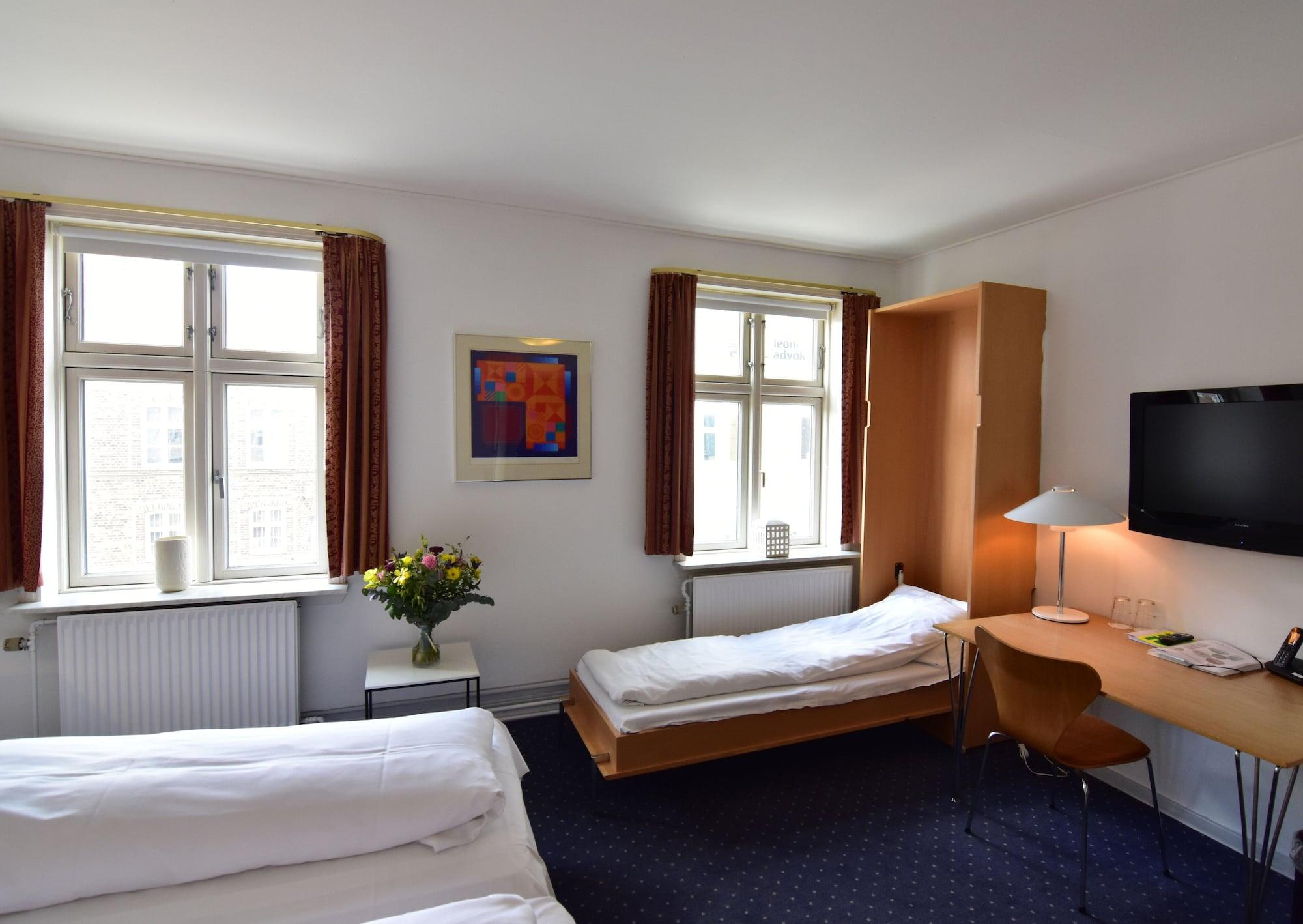 Hotel Schaumburg โฮลสเตโบร ภายนอก รูปภาพ